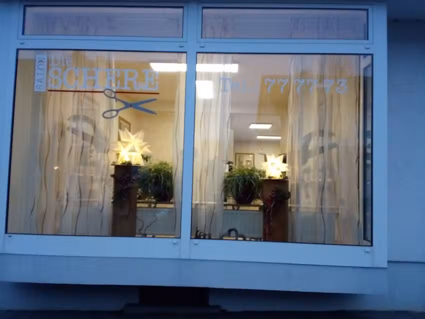 Salon Die Schere