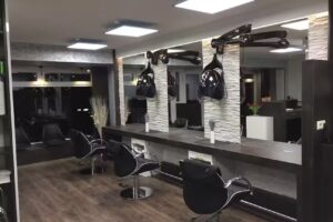 Salon Elegance