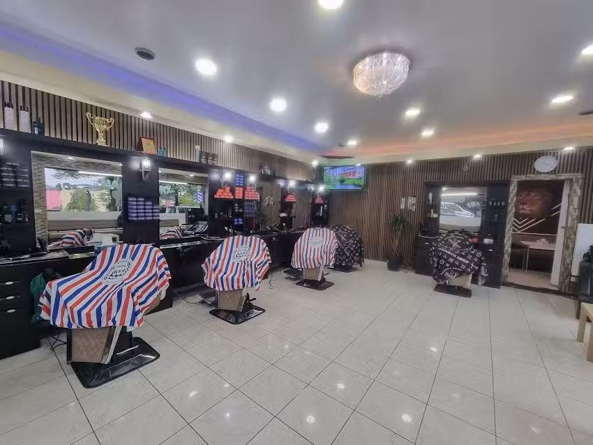 Salon Elegance &ndash; Essen