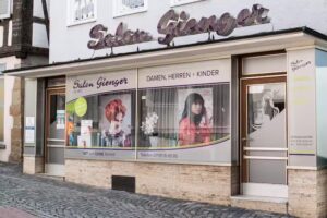 Salon Gienger Damen-, Herren- und Kinderfriseurersalon