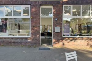 Salon Goldschnitt Friseur und Barbier