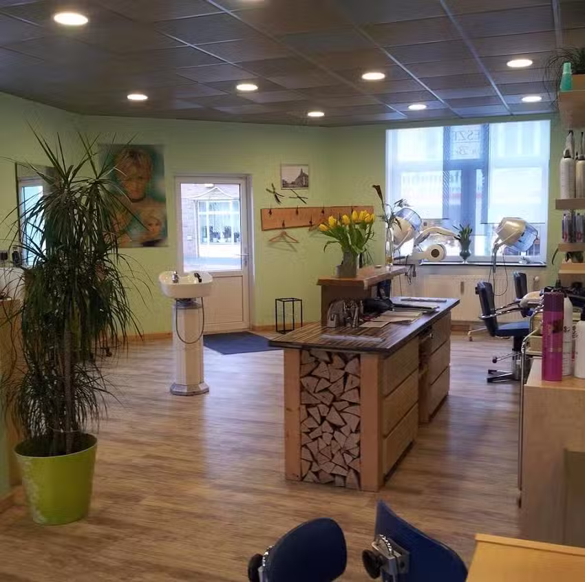 Salon Haareszeiten Inh. Marion Bettker