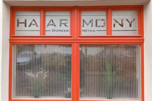 Salon Haarmony , Doreen Mitka