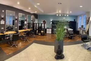 Salon Hairzst&uuml;ck by Theresa D&ouml;tsch