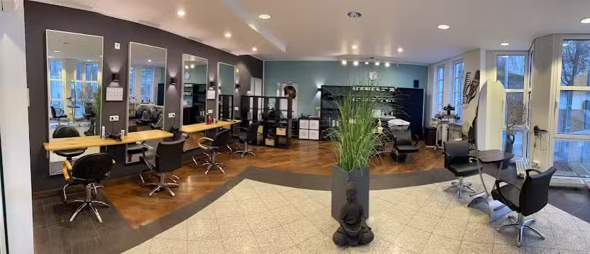 Salon Hairzst&uuml;ck by Theresa D&ouml;tsch