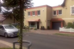 Salon Heinrich Haar- u. Bräunungsstudio