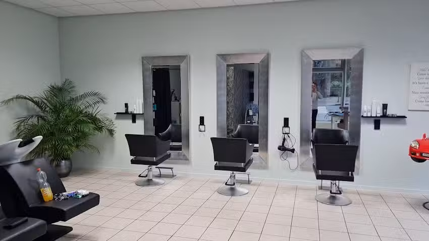 Salon Jose