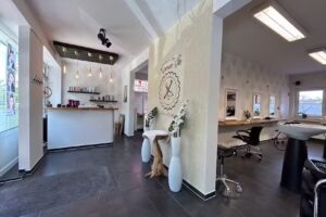 Salon Kamm In Gehlenberg