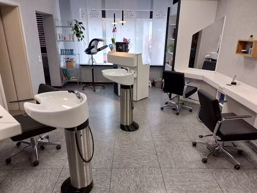 Salon Karin
