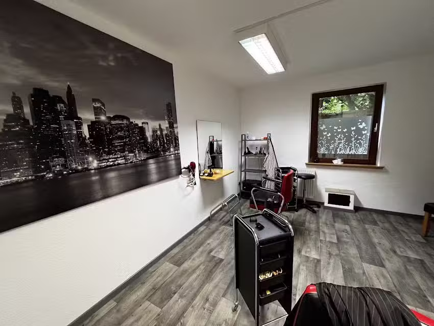 Salon Kirsten Chlibec