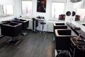 Salon La Vie Est Belle