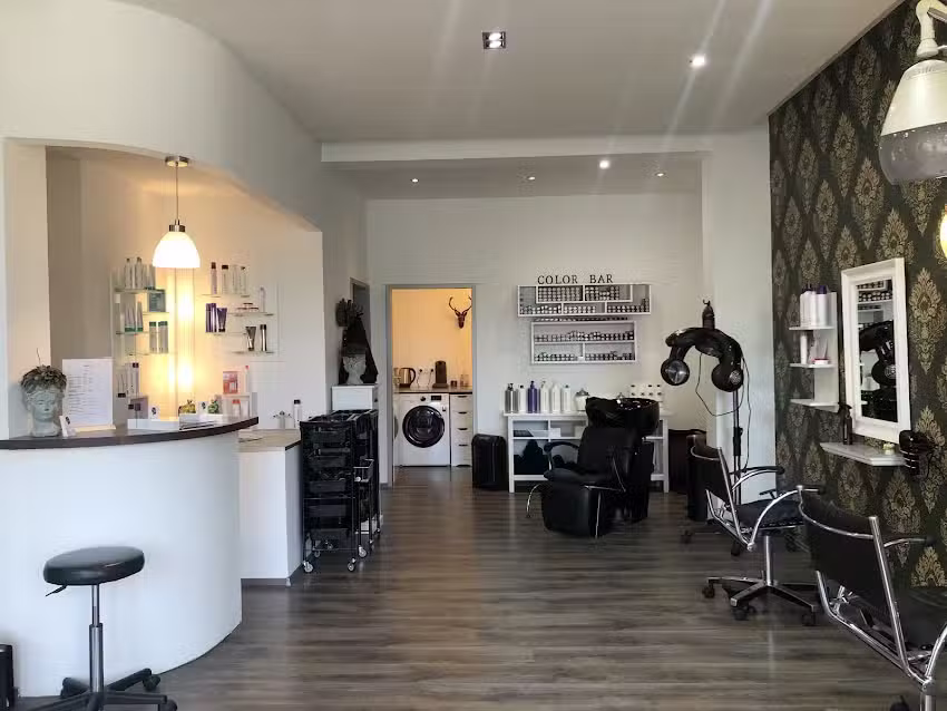 Salon Linda