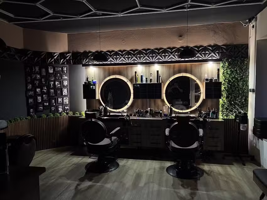 SALON MAHMOUD