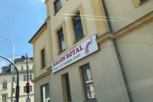 Salon Royal Friseur und Kosmetik GmbH