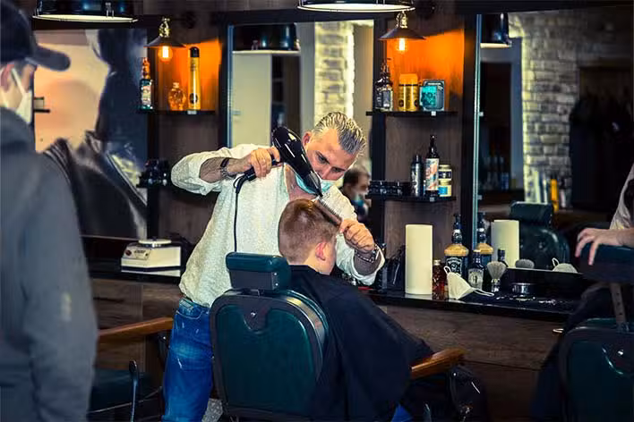 Salon Shiyar Swisttal