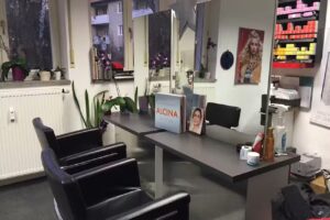 Salon &Uuml;lk&uuml;