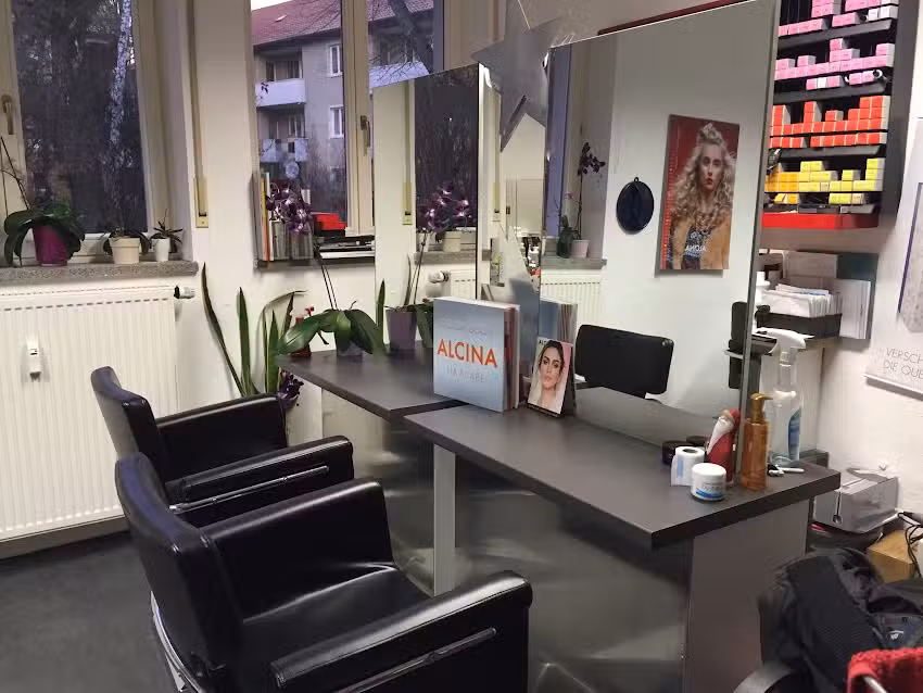 Salon &Uuml;lk&uuml;