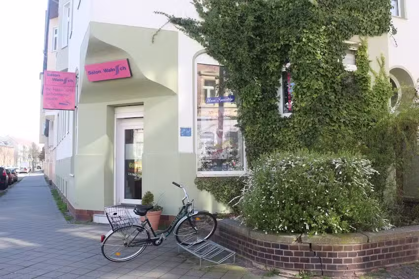 Salon Walnsch