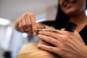 SALOONS FAMILY & GENTLEMEN – Putzbrunn