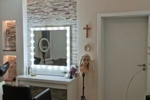 Sandra Lohmann Hair & Makeup