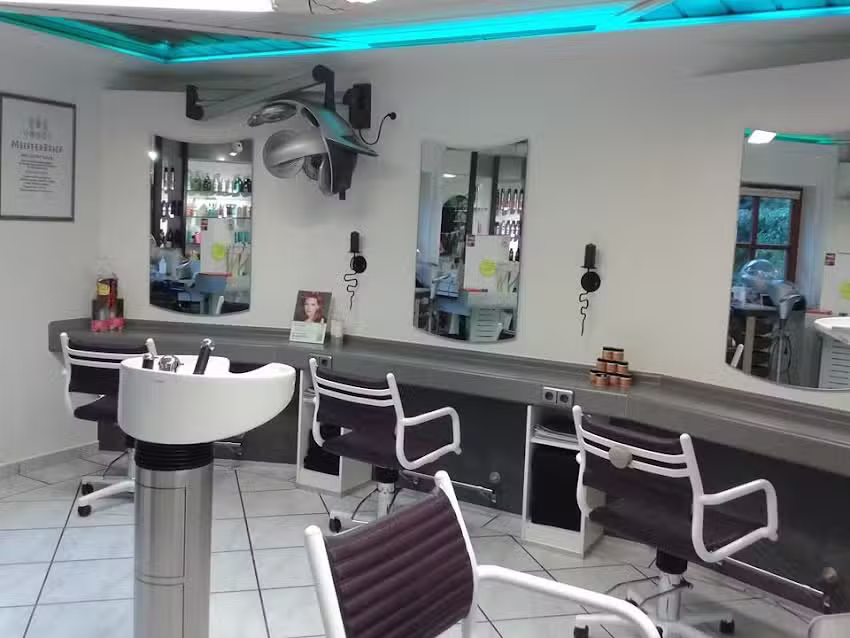 Sandra&rsquo;s Frisierst&uuml;berl