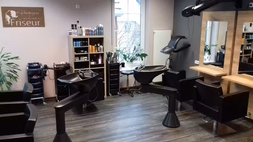 SANDRA&rsquo;S HAARATELIER Sandra Berkel