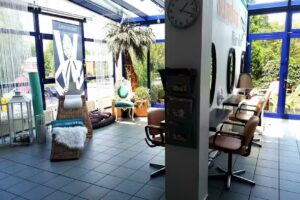 Sandras Hair Art &bdquo;Ihr au&szlig;ergew&ouml;hnlicher Friseur&ldquo;