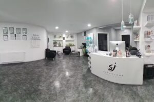 Sarah Jane Beautysalon Friseur Rödental / Coburg