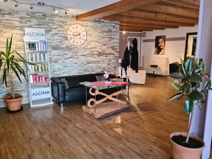 Sarah&rsquo;s Schnibblstub Friseursalon Kirchheim in Schwaben