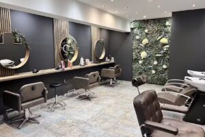 S&Agrave;SU Friseursalon