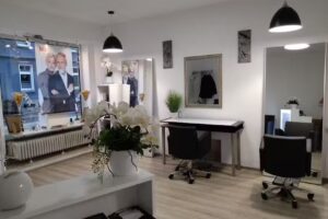 Scherenschnitt Friseurgesch&auml;ft
