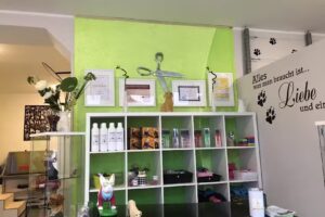 Schnipp schnapp Fell ab Hunde Salon