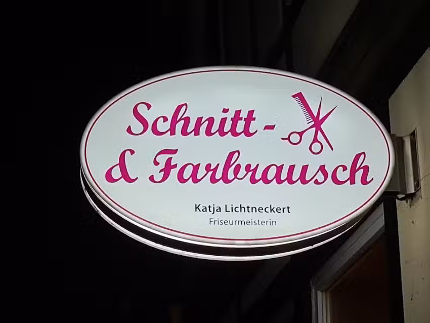 Schnitt und Farbrausch