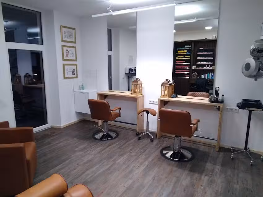 Schnittfabrik Kyra Mark&ouml;tter Ihr Friseur in Mettmann