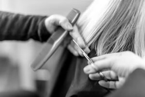 Schnittstelle &ndash; Niermanns Friseure