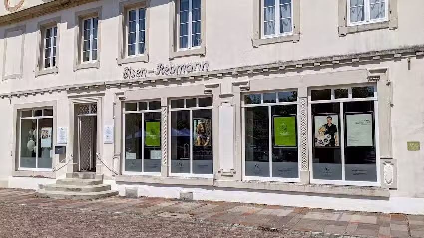 sch&ouml;ngeist am paradeplatz