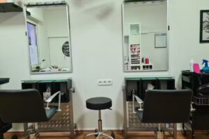 Sch&ouml;ngemacht-Friseursalon