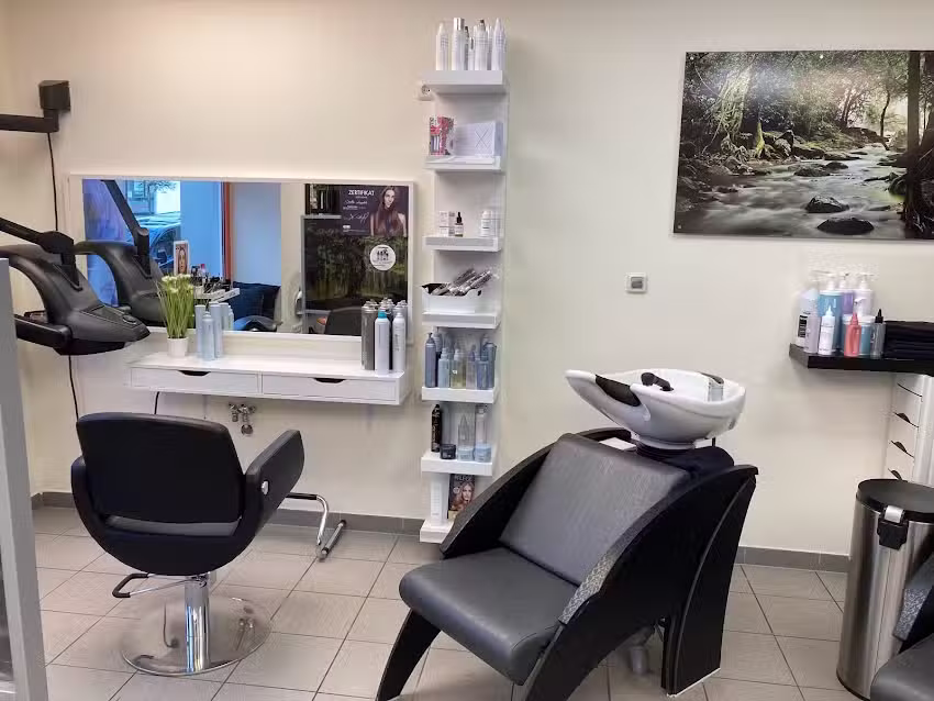 Sch&ouml;nheitssalon SMILE