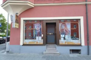 Schwabacher Haarstube by Uwe Laumer