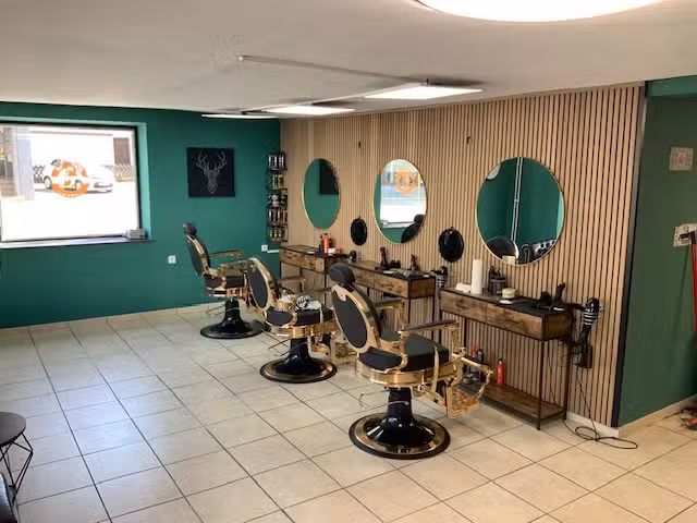 Shahin&lsquo;s Barbershop