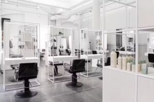 SHIFT Friseure Sch&ouml;neberg &ndash; Aveda Salon