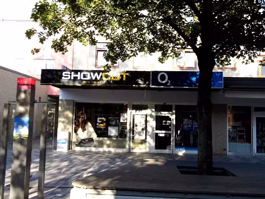 Show Cut