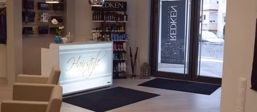 Siegert&rsquo;s Hairstyle