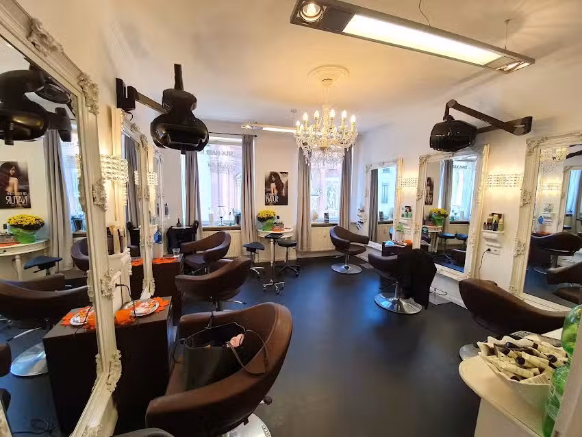 Silk Hair Friseur Aveda und Spa