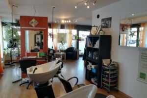 Silvia&acute;s &ndash; Frisuren Zauber Naturfriseur