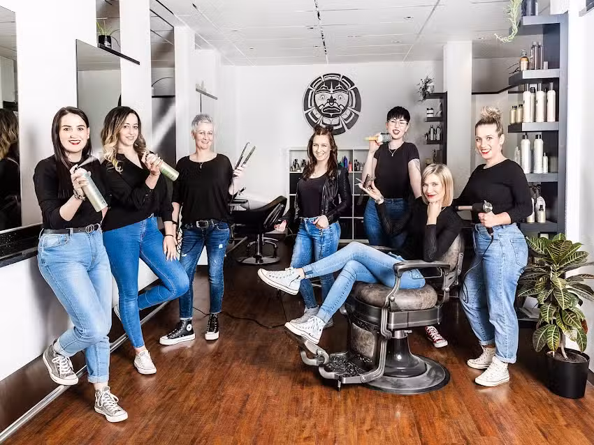 Sinas Fris&ouml;r am See