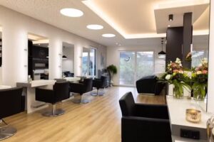 Sophia Schäfer Friseure l Motten