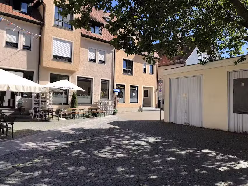 STARCUT Razor & Hairdesign Barbershop