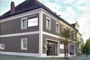 Styling Club Oliver Tschernowsky