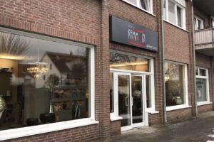 Suma Bettina Kamm-In